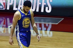 Đừng chỉ trích Curry nữa, vấn đề của Warriors ở Game 3 không chỉ là cú dunk hụt của Curry đâu