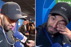 Người hùng Moura của Tottenham vừa trả lời phỏng vấn vừa khóc