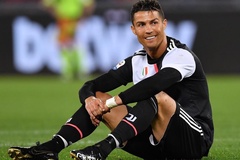Ronaldo tái hiện kỹ năng rê dắt bóng kinh ngạc khi vượt qua 4 cầu thủ Roma