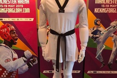 Liên đoàn Taekwondo thế giới ra mắt thiết kế võ phục thi đấu kiểu "đầm suông, quần yoga"