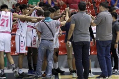 Sốc: Bóng rổ Philipines bán độ, 7 cầu thủ bị đuổi khỏi đội