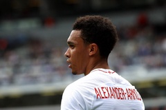 Tin bóng đá 10/6: CĐV Liverpool phản ứng gay gắt về bình luận viên khi nhận xét về Alexander-Arnold