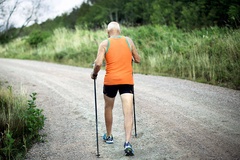 Nghiên cứu khoa học: Đi bộ nhanh giúp con người tránh chết sớm