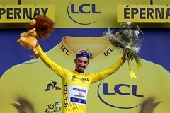 Chặng 3 Tour de France 2019: Julian Alaphilippe tước áo vàng của Mike Teunissen
