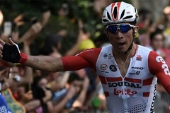 Chặng 11 Tour de France: Caleb Ewan quét sạch Grand Tours