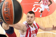 Tuyển thủ Serbia gặp tai nạn nghiêm trọng trước thềm FIBA World Cup 2019