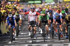Chặng 16 Tour de France: Caleb Ewan được tôn vinh "nhanh nhất thế giới"