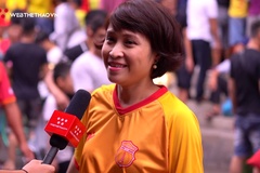 CĐV Nam Định "ồ ạt" kéo đến sân Thiên Trường trước trận đấu với HAGL
