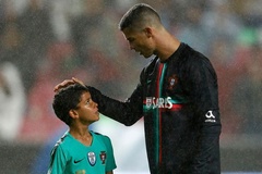 Con trai Ronaldo có cố vấn đặc biệt để trở thành siêu sao như cha mình