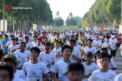 Chạy bộ mỗi ngày: Mekong Delta Marathon 2020 chạm mốc 800 VĐV “siêu chim sớm”