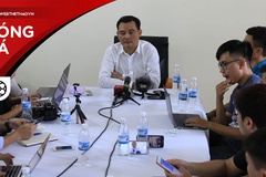 Pháo sáng - Chủ tịch CLB Hà Nội ông Nguyễn Quốc Hội gửi lời xin lỗi sâu sắc đến người hâm mộ