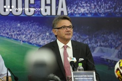 HLV Philippe Troussier gạch tên toàn bộ cầu thủ HAGL khỏi danh sách triệu tập U19 Việt Nam