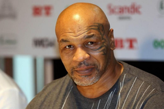 Mike Tyson tự tin sẽ “đá đít” Floyd Mayweather trong một trận street fight