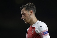 Arsenal trả tiền để “thanh lý” Mesut Ozil trong tháng 1