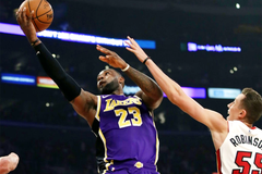 LeBron James tiếp tục đi vào lịch sử, Los Angeles Lakers thắng trận thứ 7 liên tiếp