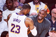 Đến tận bây giờ, LeBron James vẫn ngưỡng mộ Kobe Bryant một cách kỳ lạ