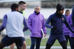 Mourinho thừa nhận sai lầm và nói về chuyển nhượng của Tottenham