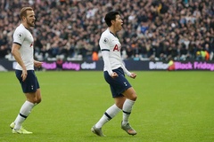 Mourinho và Tottenham hưởng lợi từ “thủ môn tệ nhất thế giới”?