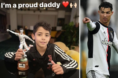 Ronaldo cha tự hào với giải thưởng đáng giá của con trai ở Juventus