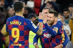 Luis Suarez lập kỳ tích có một không hai giúp Messi cán mốc với Barca