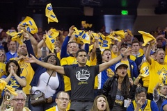 Steve Kerr: Dù kết quả tệ hại, Chase Center vẫn có fan hâm mộ tuyệt nhất NBA