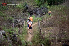 Mộc Châu mùa hoa nở chào đón các VĐV đến với Vietnam Trail Marathon 2020