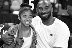 Kobe Bryant và con gái đột ngột qua đời trong tai nạn thảm khốc