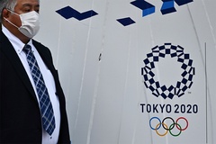 Chính quyền vùng núi Olympia năn nỉ IOC đừng làm bôi bác lễ rước đuốc!