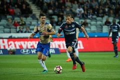 Trực tiếp Newcastle Jets vs Melbourne City: Khách lấn chủ