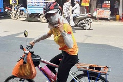 Nữ cao thủ chạy địa hình bịt khẩu trang đạp xe 100km bằng xe “độ” bánh to bánh nhỏ