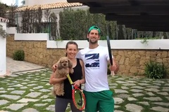 Novak Djokovic gợi ý giải pháp "lá rách đùm lá nát"