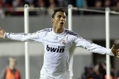 Tròn 10 năm Ronaldo lập cột mốc đặc biệt trong màu áo Real Madrid
