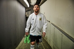 Đôi giày xịn nhất của Messi ở World Cup 2018 giá bao nhiêu?