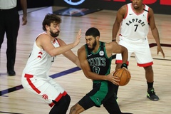 Nguội tay đầu trận, Toronto Raptors vẫn bất lực trước Boston Celtics