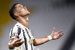 Ronaldo kiến tạo, Juventus vẫn bị loại sốc ở Champions League