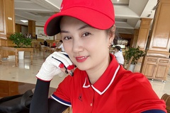 Hoa khôi bóng chuyền Kim Huệ trở lại với... sân Golf