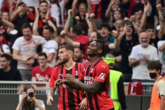 AC Milan cách chức vô địch 1 điểm sau chuỗi chiến thắng liên tiếp