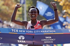 Kỷ lục gia thế giới marathon nữ Mary Keitany bất ngờ giải nghệ
