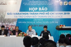 Khởi động giải chạy marathon truyền thống TPHCM lần thứ 6