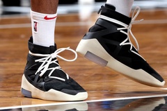Top những mẫu giày bóng rổ đỉnh nhất tuần 3 NBA: Khi "vua giày" PJ Tucker mang chất thời trang lên sàn gỗ