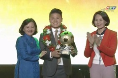 Ứng viên Cúp Chiến thắng Quang Hải nhận Quả bóng Vàng 2018