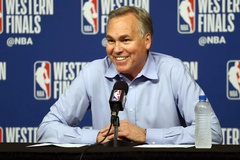 Ném trượt đến 37 quả 3 điểm trong Game 7, HLV Mike D'Antoni nói gì về chiến thuật ném 3 của Rockets?