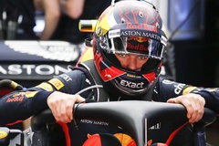"Trẻ trâu" Max Verstappen quậy khiến cả lãnh đội Red Bull phát ớn