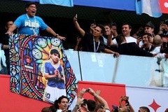 Diego Maradona sẵn sàng dẫn dắt ĐT Argentina... miễn phí