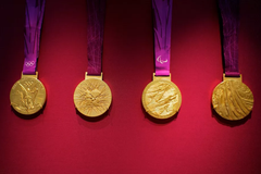 Huy chương Olympic 2020 được làm từ rác?