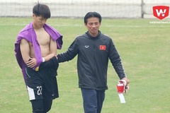 Vừa trở lại U23 Việt Nam, thủ môn Minh Long lại nhập viện vì chấn thương