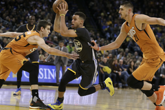 Nhận định NBA 13/02: Suns chỉ có 4,2% cơ hội đánh bại Warriors