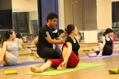 Yoga Therapy - Phương pháp điều trị hiệu quả bệnh đau xương khớp