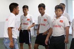 U13 bóng đá học đường Yamaha: Trưởng đoàn, HLV nói gì sau 2 chiến thắng?