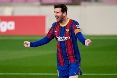 Messi đạt cột mốc ghi bàn ngoạn mục bằng đá phạt với Barca